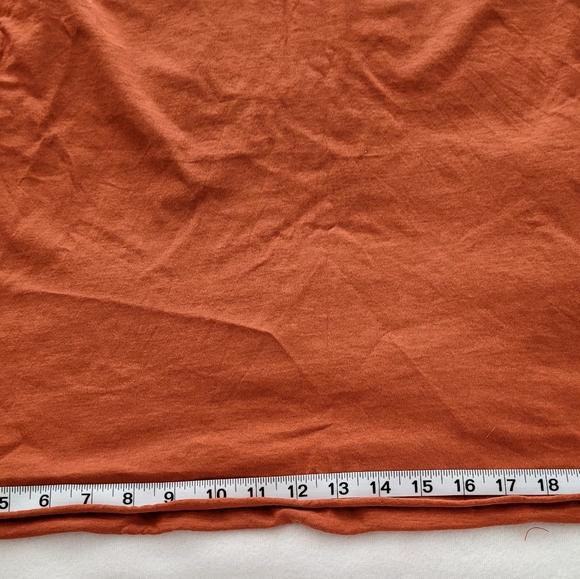 NWT Basic Crop Tee. Size M. Images show a size L that sold privately. - Picture 8 of 16